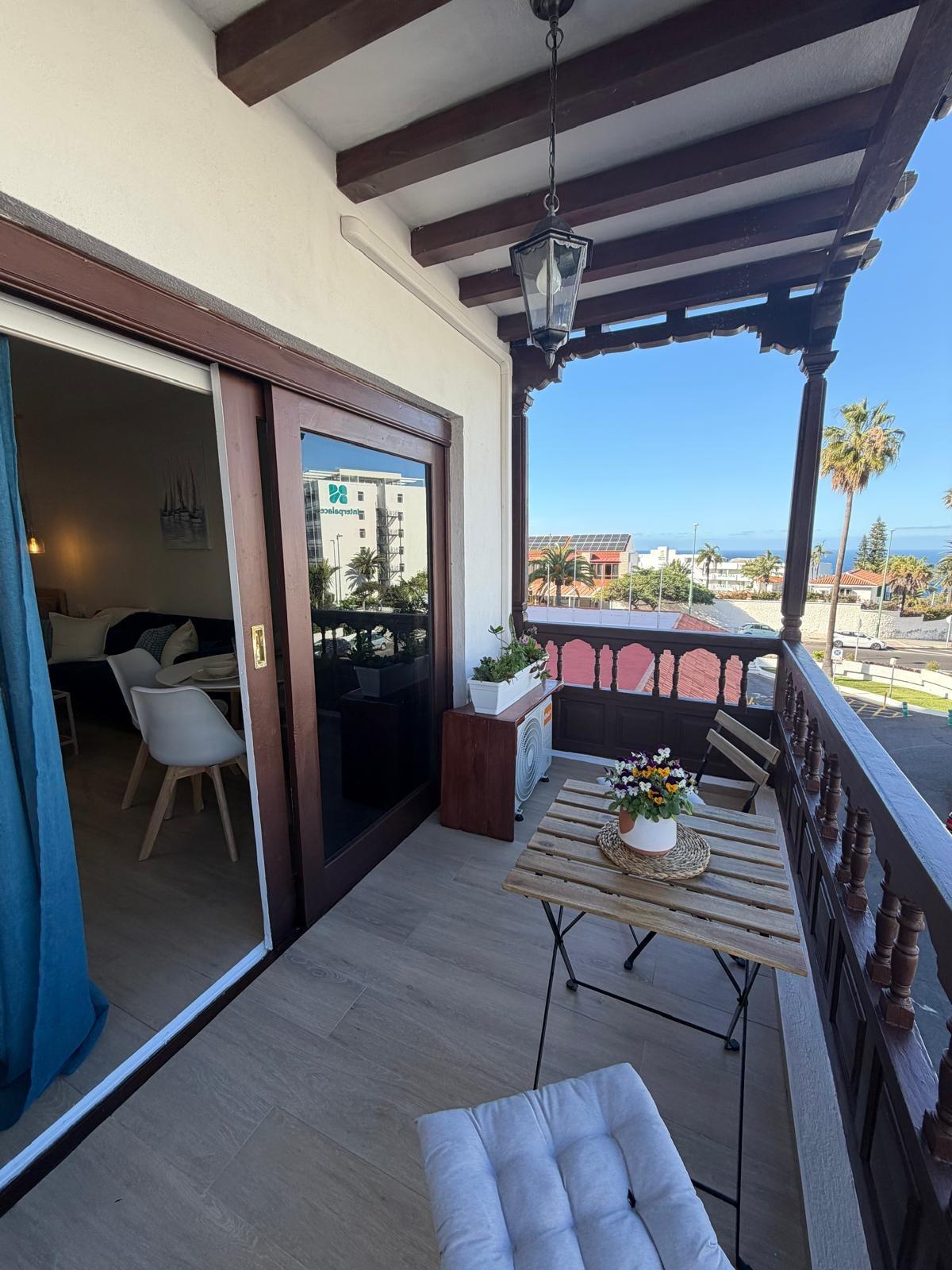 Condo for sale in Puerto de la Cruz, Spain