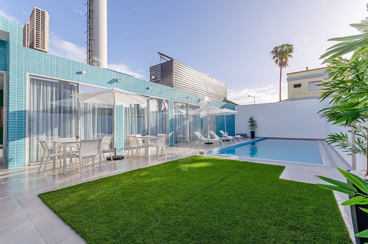 Commercial for sale in Montijo, Portugal