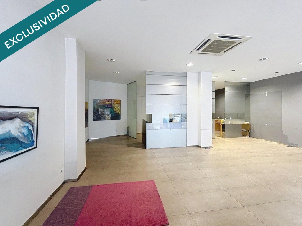 Commercial Premises For sell in Santiago De Compostela in La Coruña