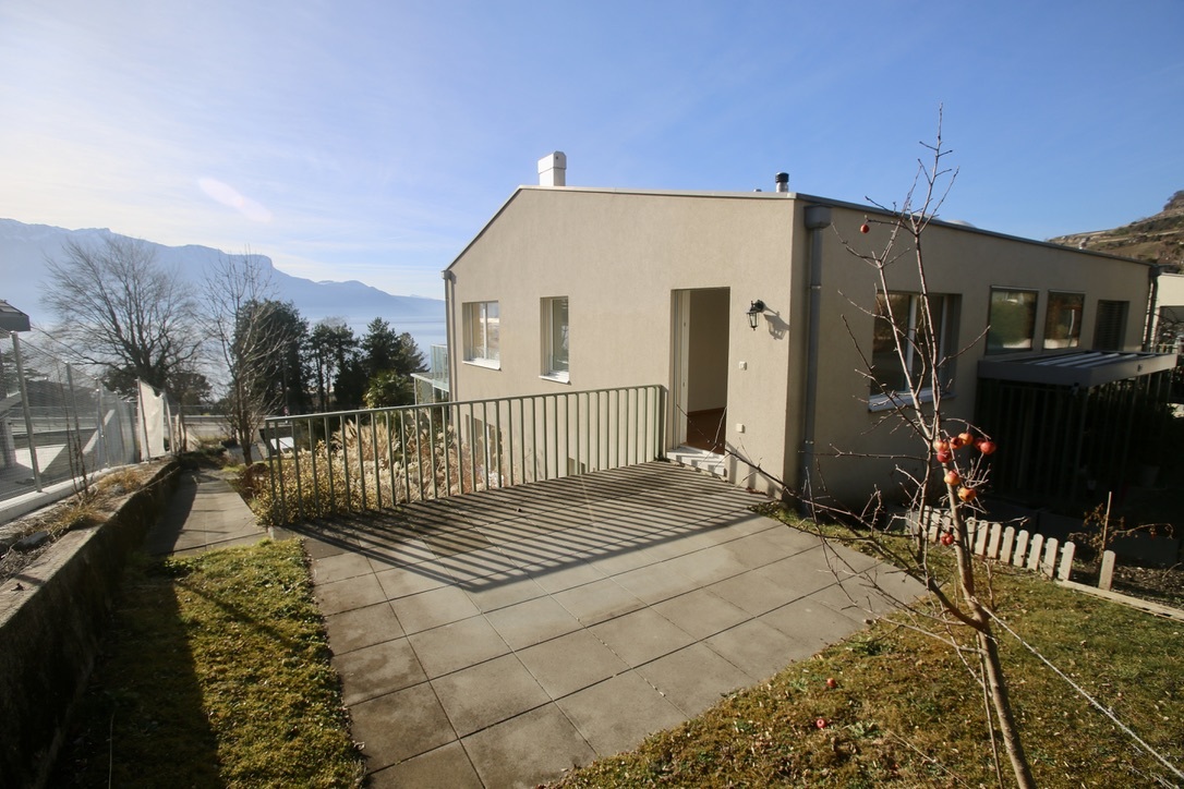 House for sale, 26 Rte de Lavaux (Corseaux, Switzerland)