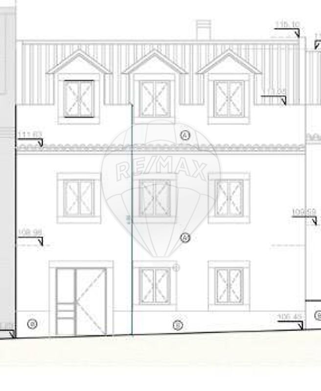 Building for sale in Queluz, Portugal