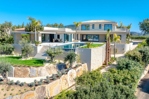 sale Villa 6 room (s)