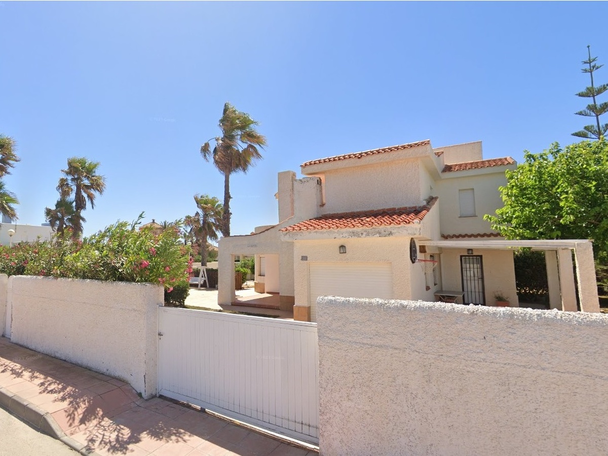 Home for sale, 32 Gran Vía de la Manga (San Javier, Spain)