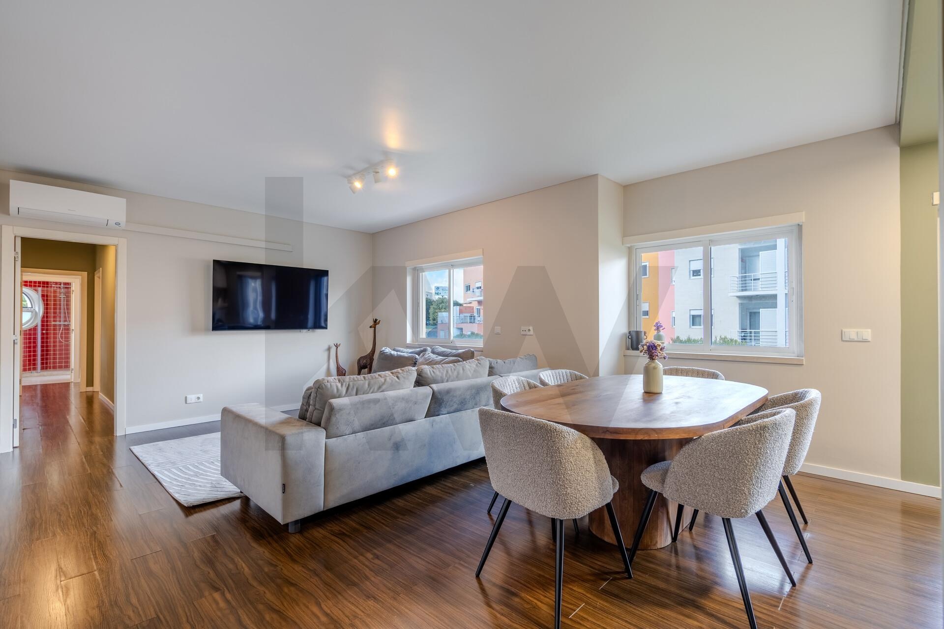 2-bedroom apartment with 2 parking spaces – comfort, tranquility and natural light!