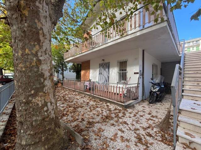 Condo for sale, Viale Raffaello Sanzio, 7 (Cesenatico, Italy)