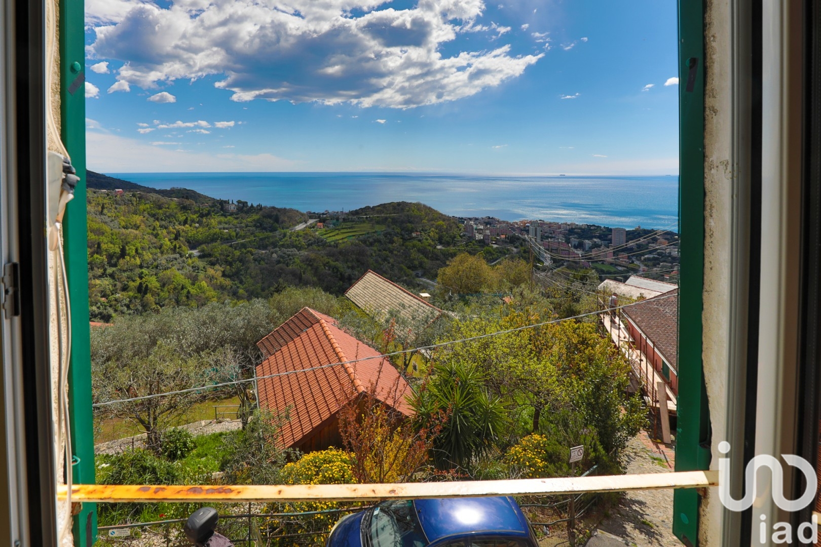 Home for sale, Via della Crocetta (Genoa, Italy)