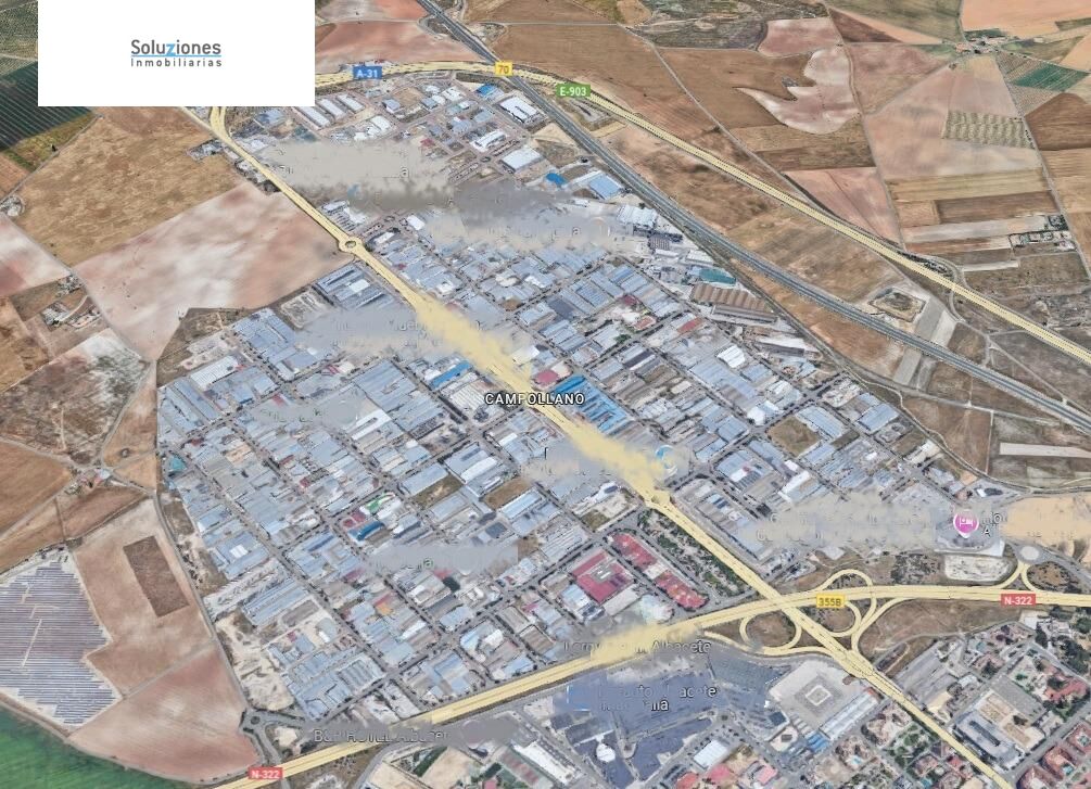 Pre-owned industrial warehouse in Polígono Campollano, Albacete