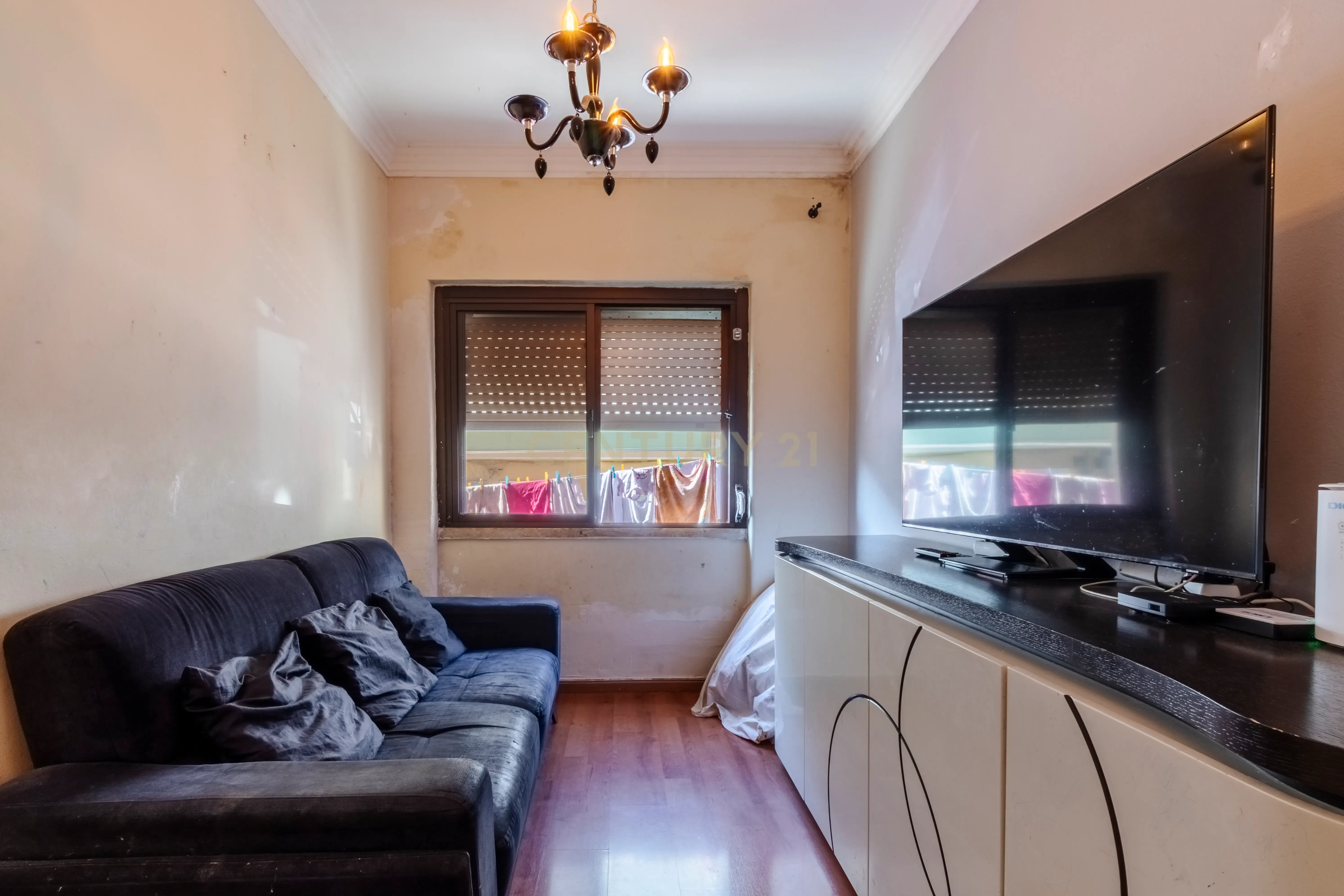Charming 2-Bedroom Apartment in Almada's Cova da Piedade