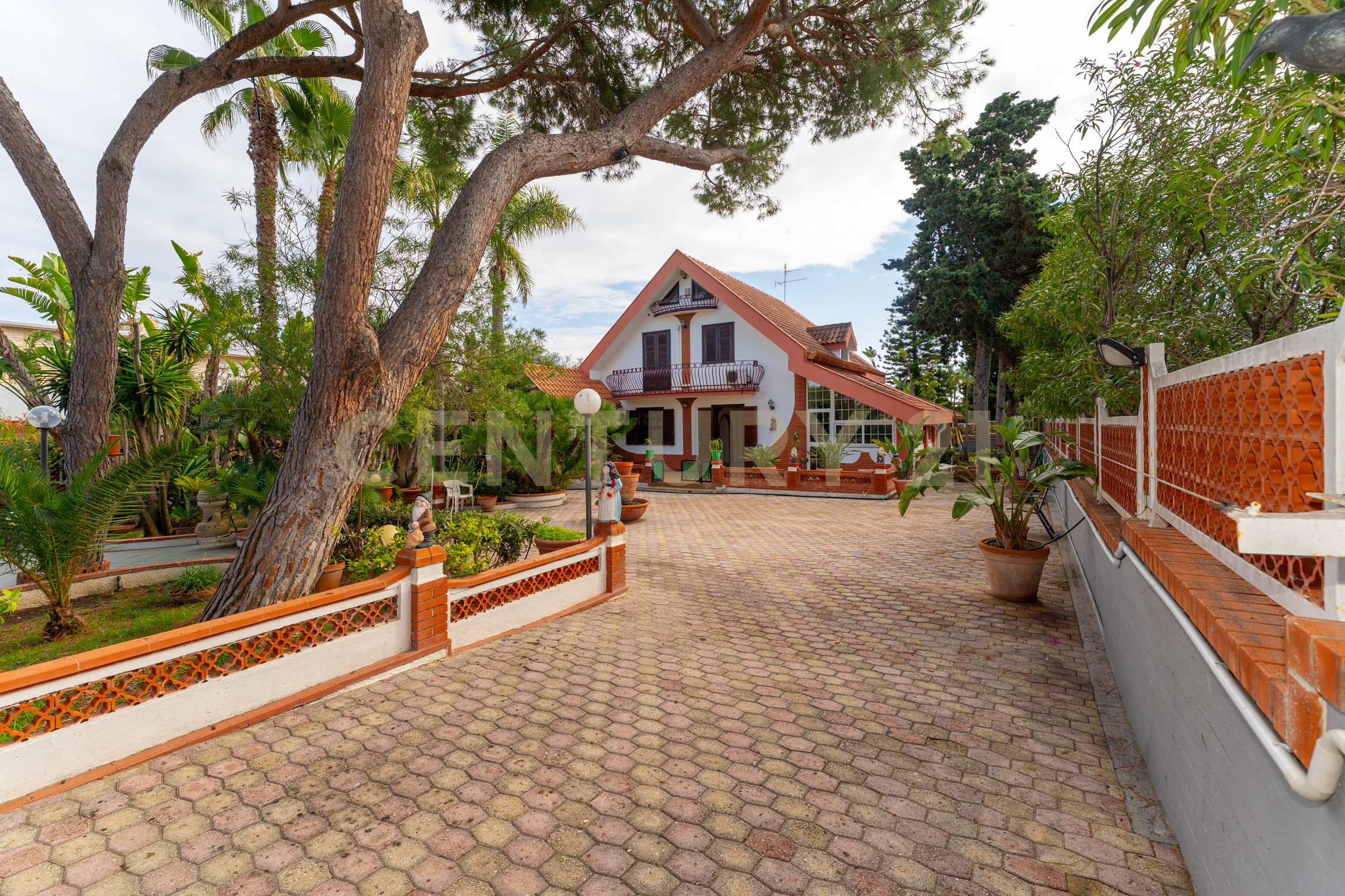 Home for sale, Via Spinelli, 44 (Augusta, Italy)