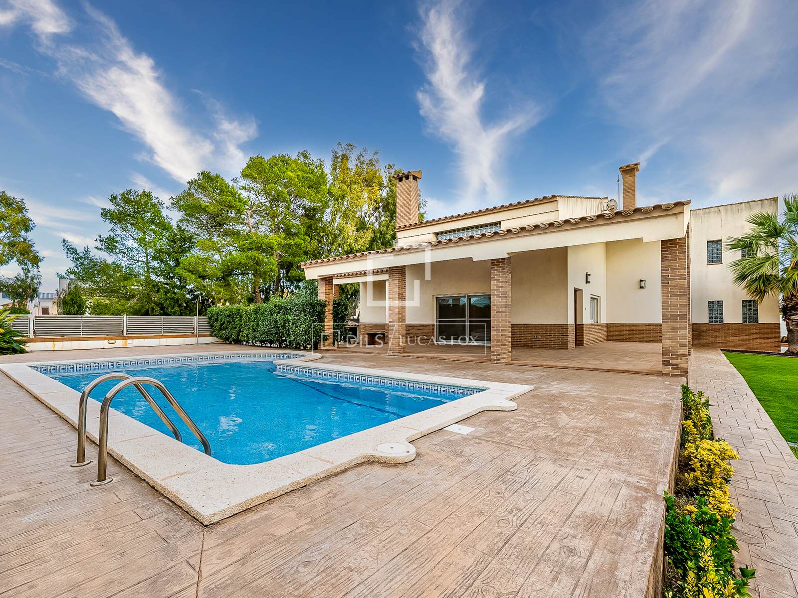 Home for sale in Deltebre, Spain