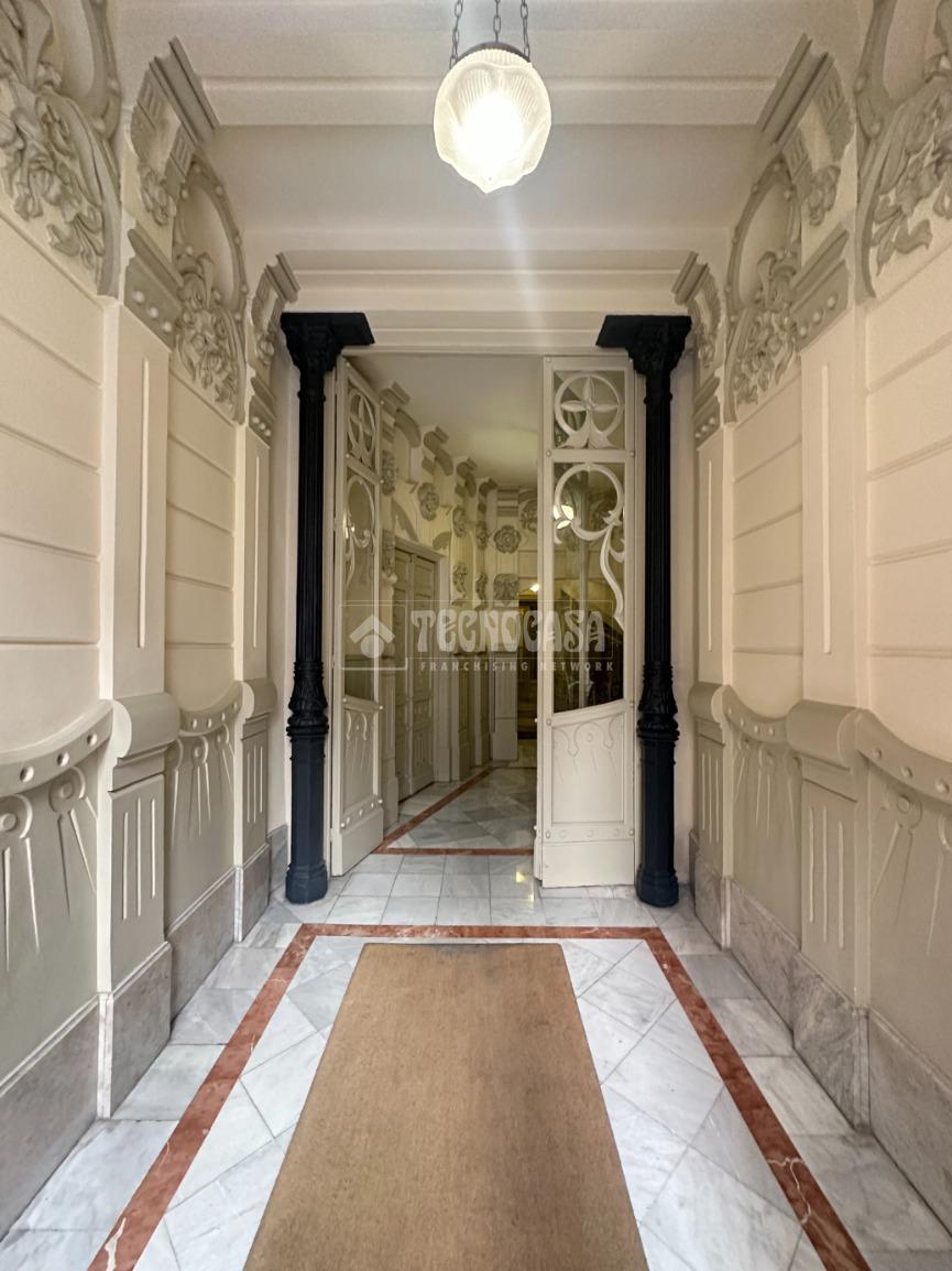 Commercial for sale in Madrid, Spain