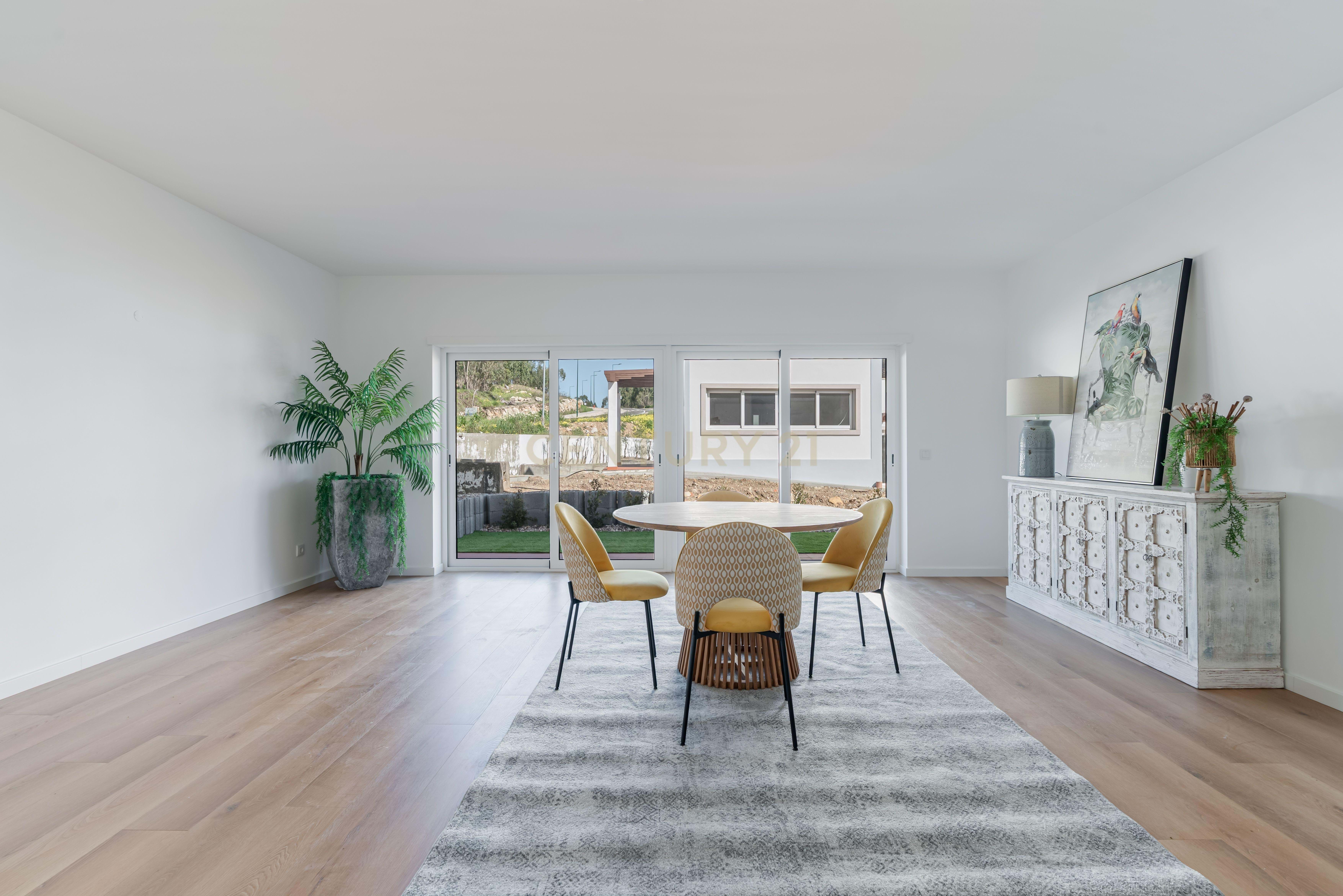 Moradias Condomínio fechado Belas Garden