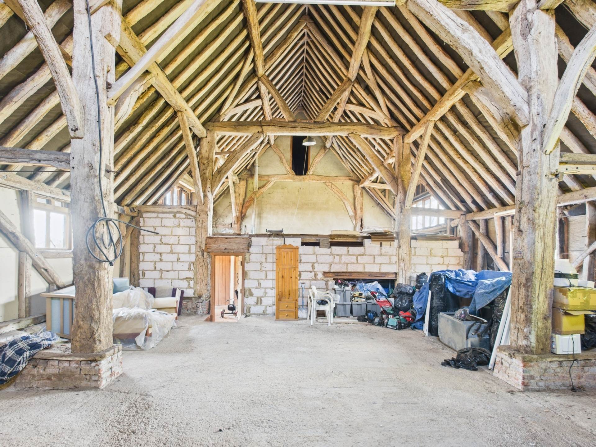 Barn Conversion: for sale in Woodrow Amersham