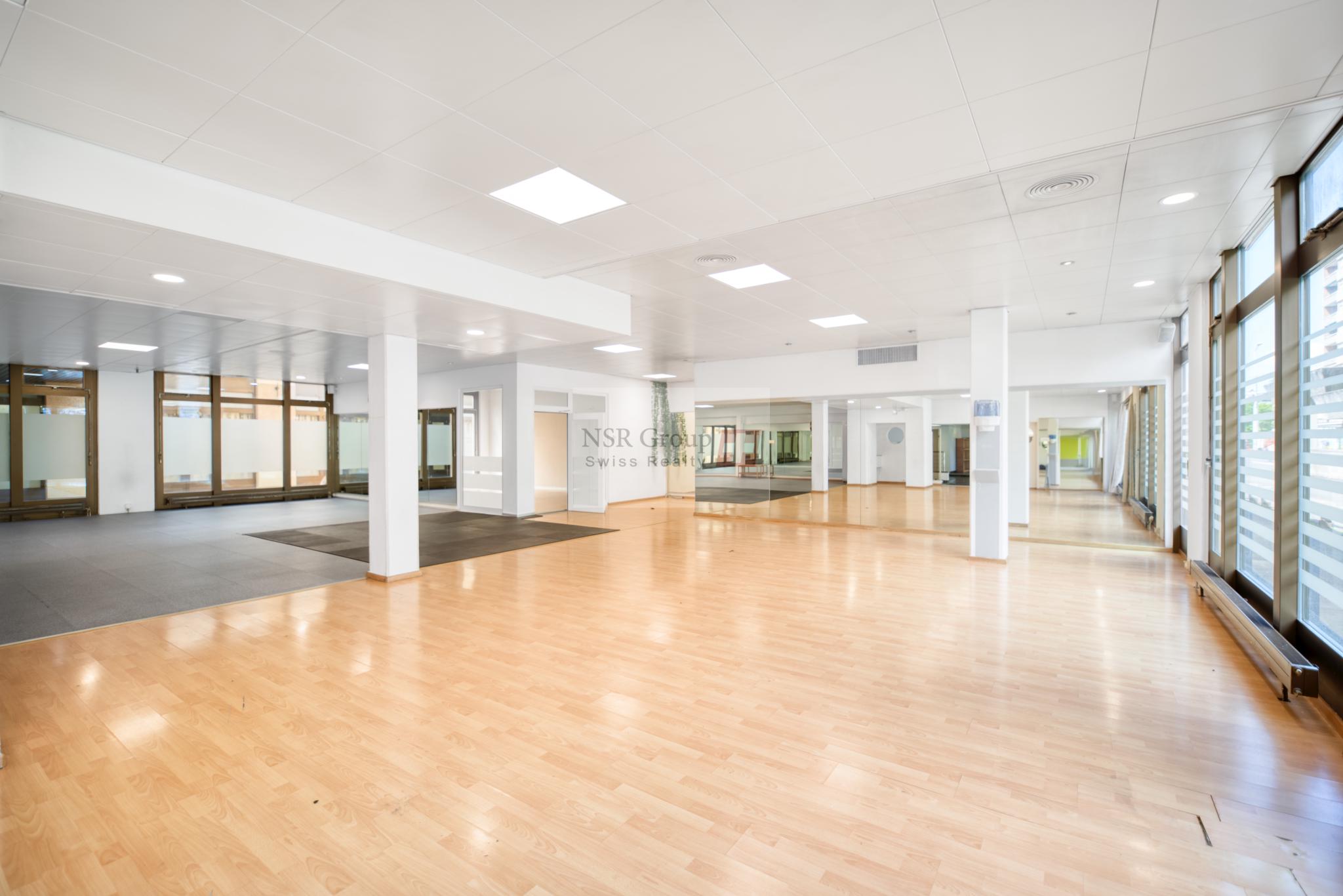 EXCLUSIVE LISTING – Commercial Space for Sale in a Lively and Bustling Neighborhood