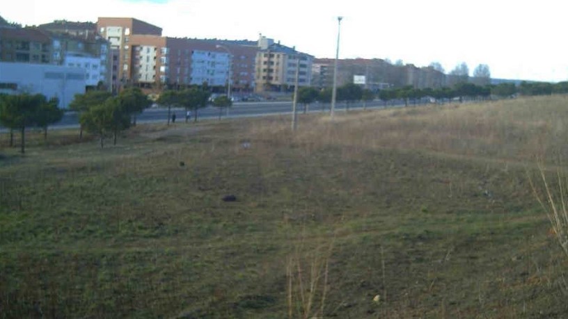 Land Plot for sale in Municipality of León, Spain