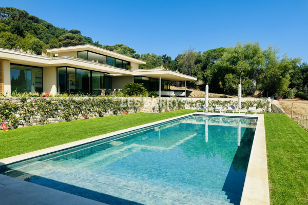 Luxury property for sale in Ramatuelle