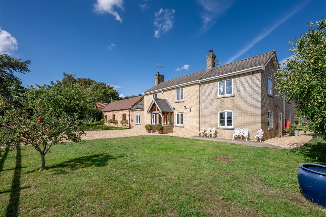 House: for sale in Southery Downham Market
