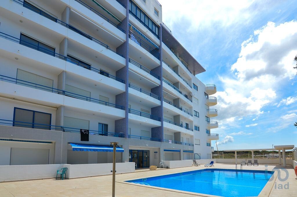 2 bedroom apartment in Quarteira of 82.00 sq m