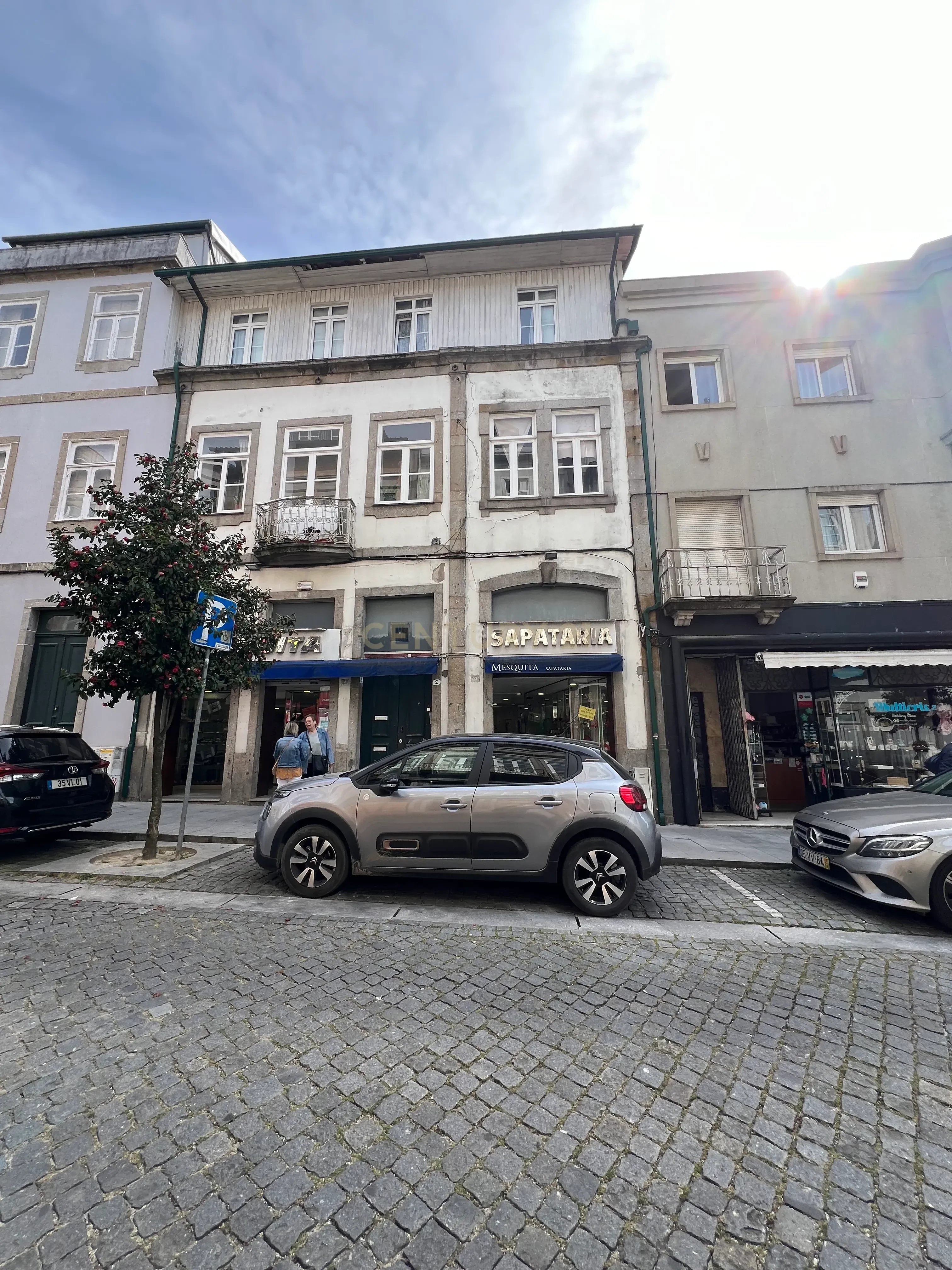 Sale of Building in the Center of Braga
