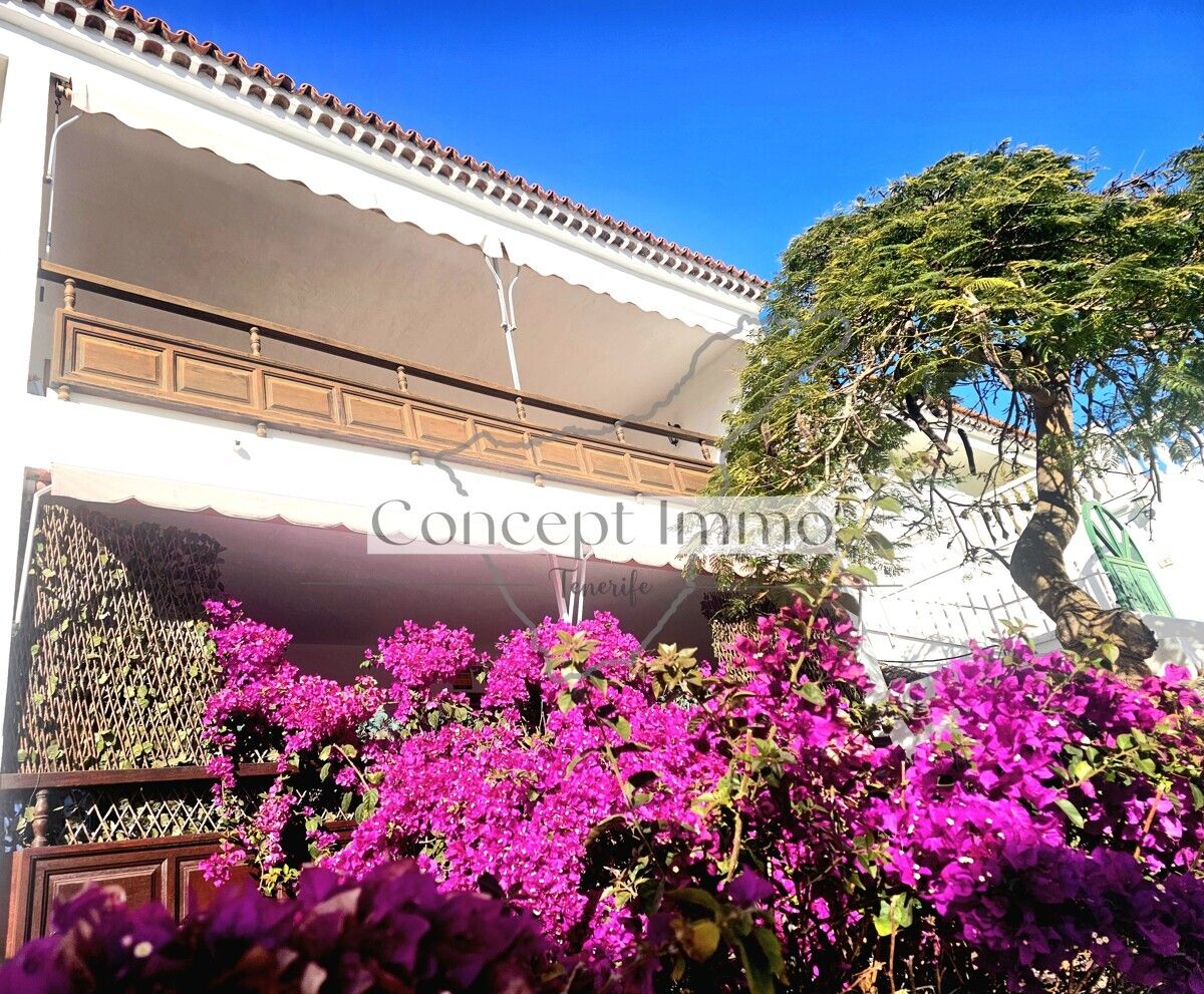 Condo for sale in Arona, Spain
