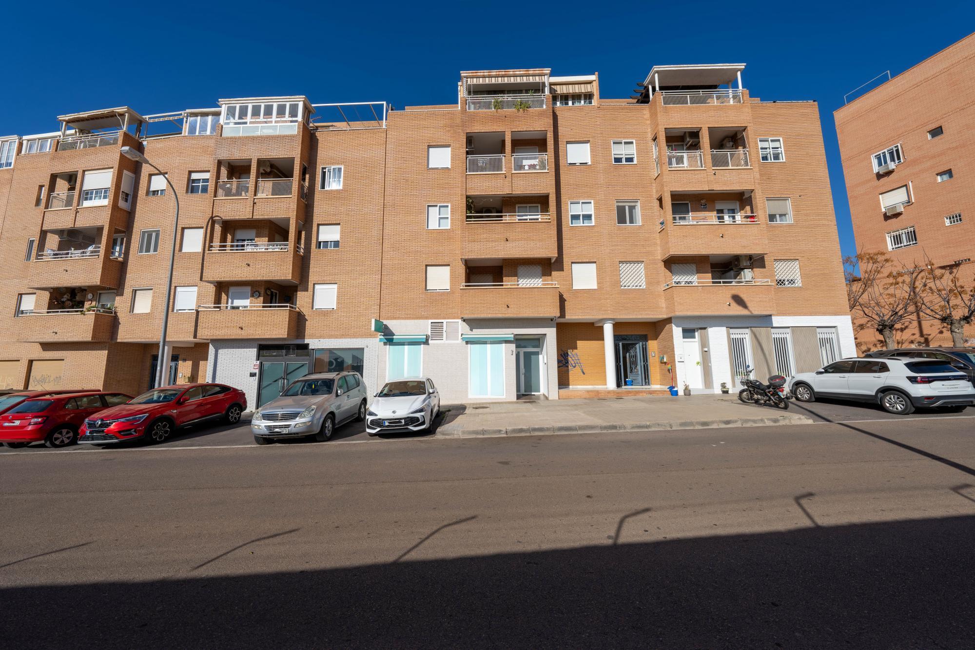 Commercial space in Almería - Villablanca