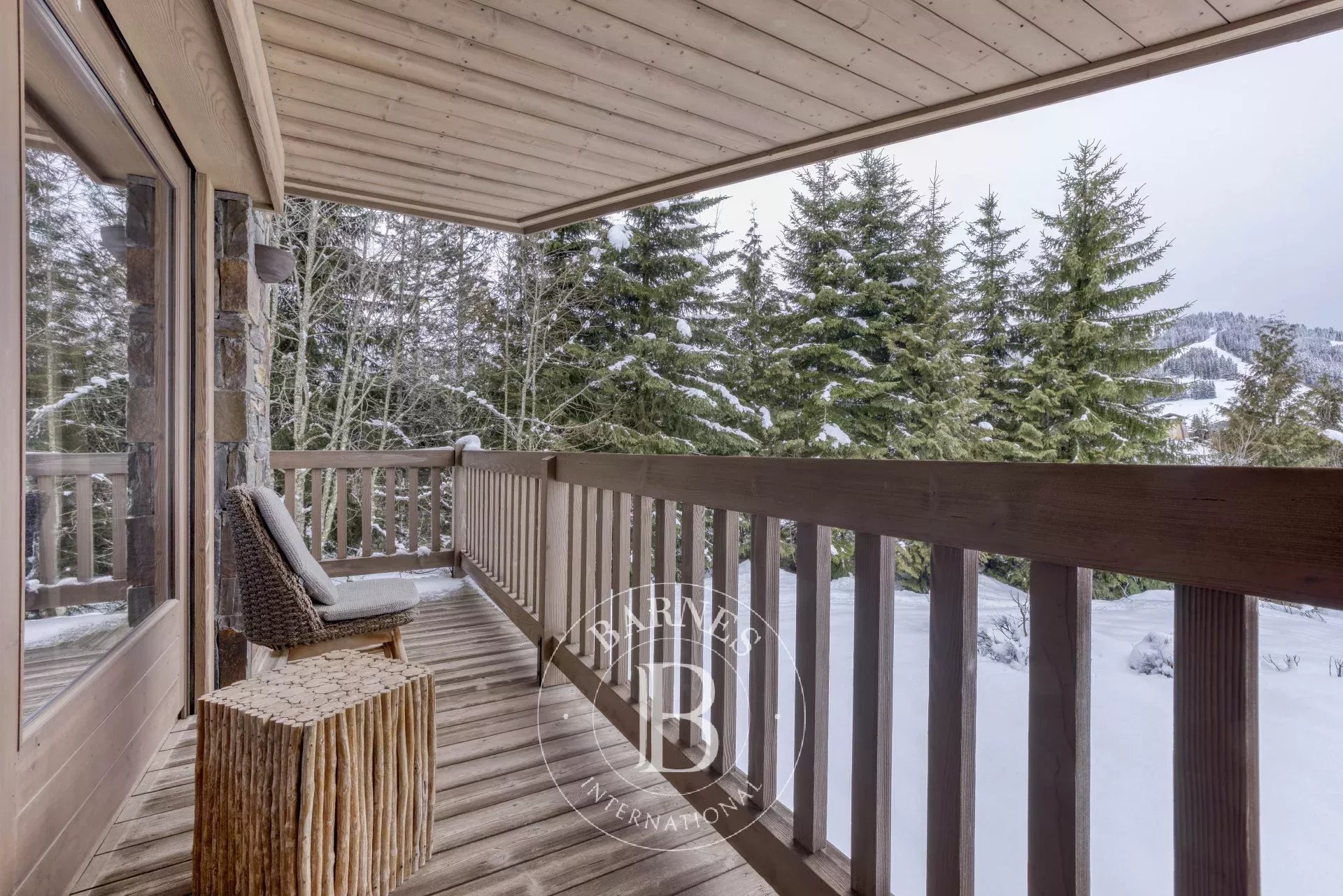 MEGÈVE – MONT D’ARBOIS – SKI-IN/SKI-OUT APARTMENT – 4 BEDROOMS