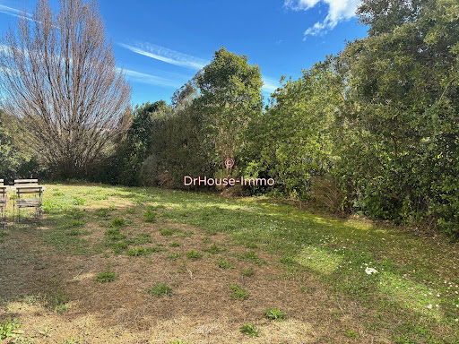 Condo for sale in Aix-en-Provence, France