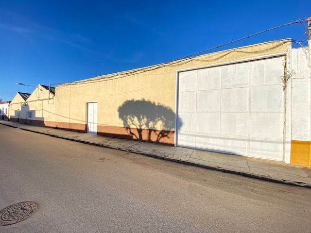 Industrial Warehouse for Sale Badajoz
