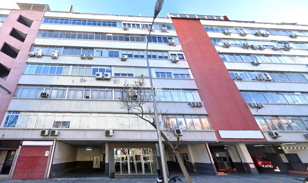 Building for sale in Madrid, Spain