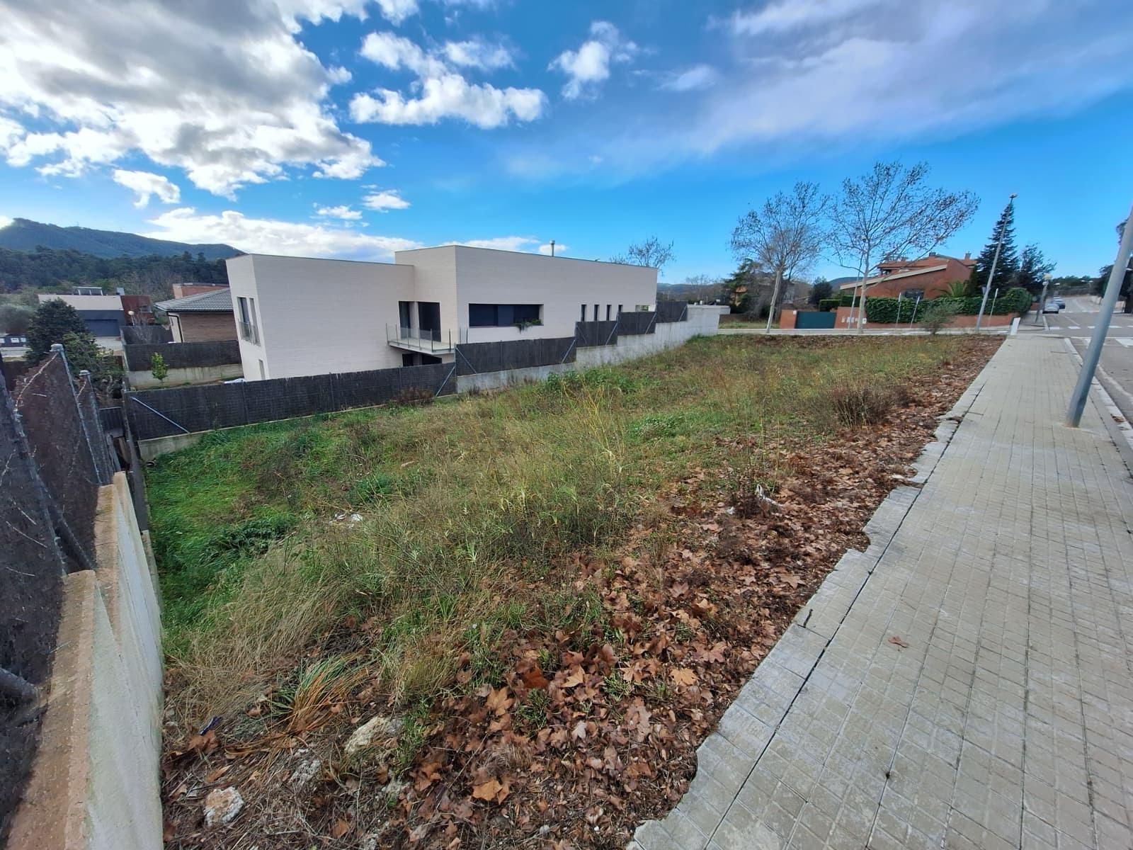 Developable plot in Igualada of 636 m2 | Corner plot in Pla de la Massa