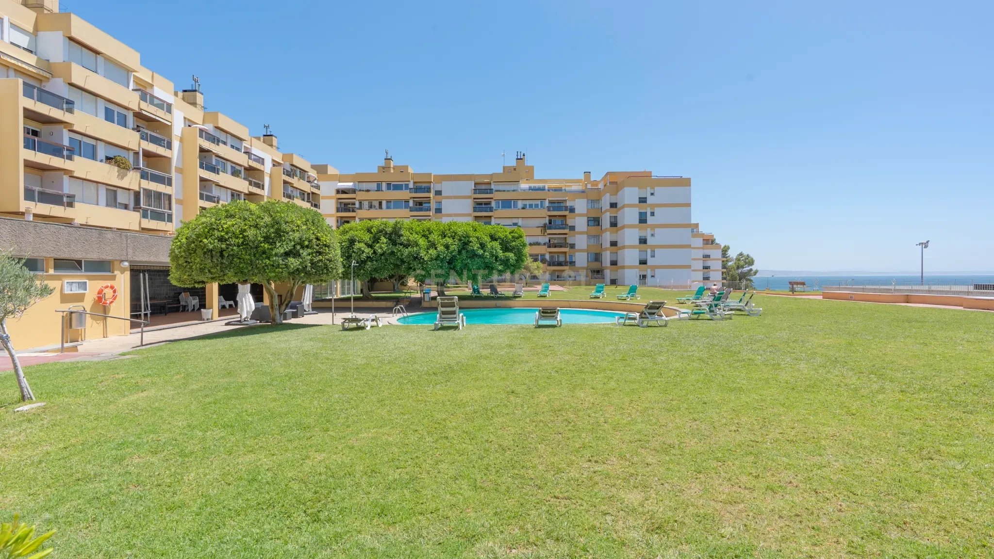 Luxurious 3-Bedroom Apartment with Panoramic Beach Views in Oeiras