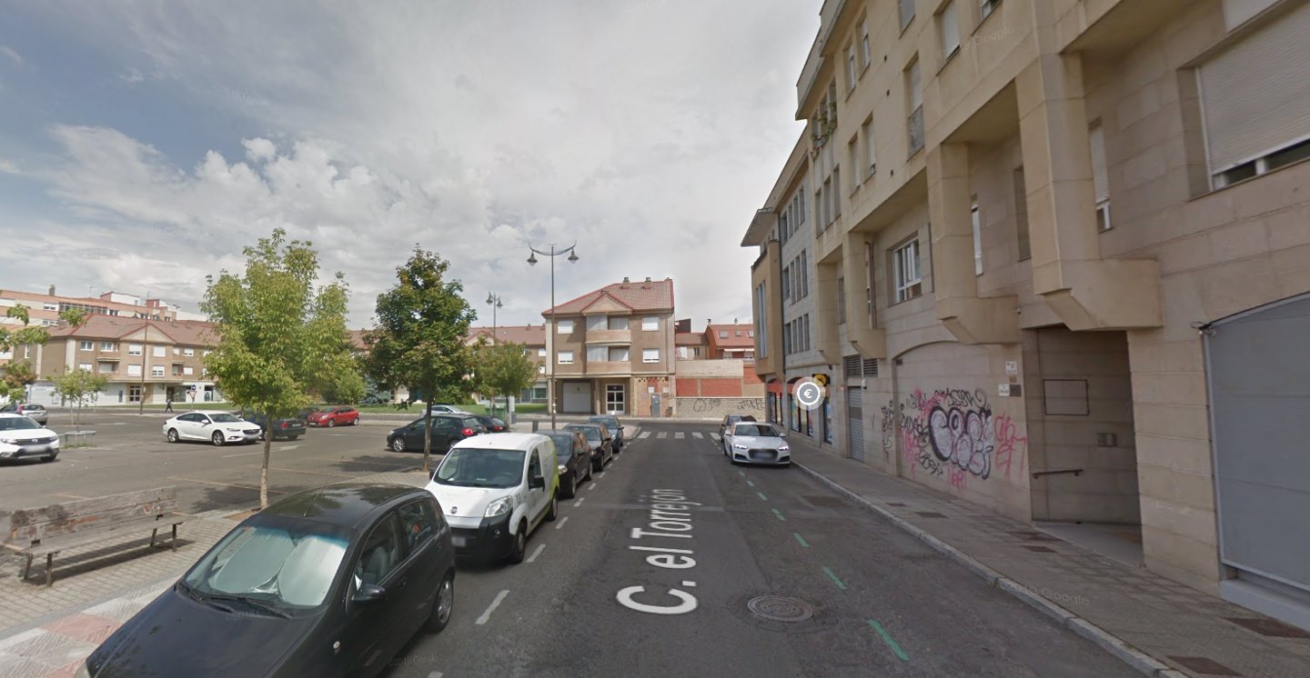 Building for sale in León, Spain