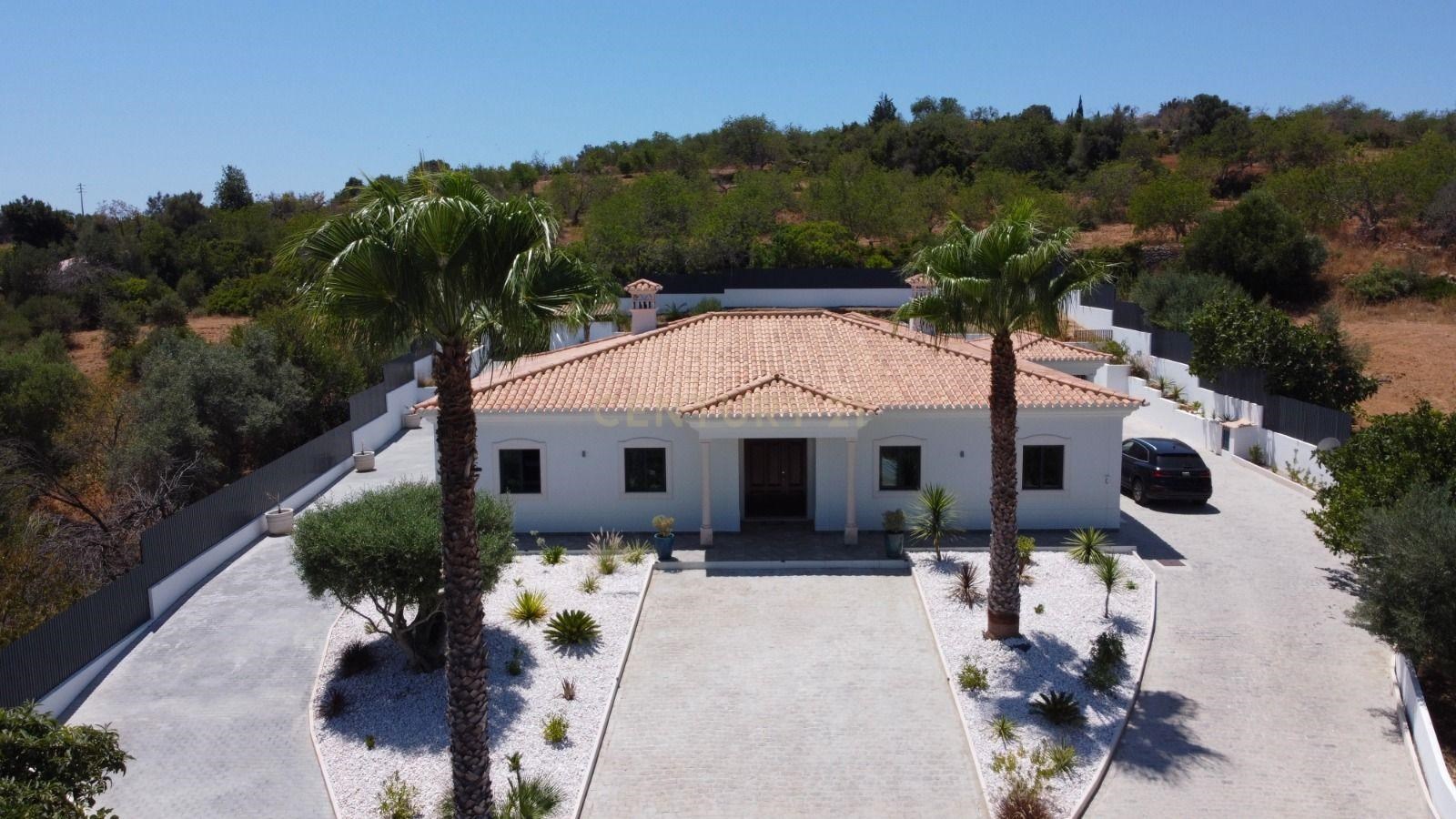 Magnificent contemporary villa with garden and pool