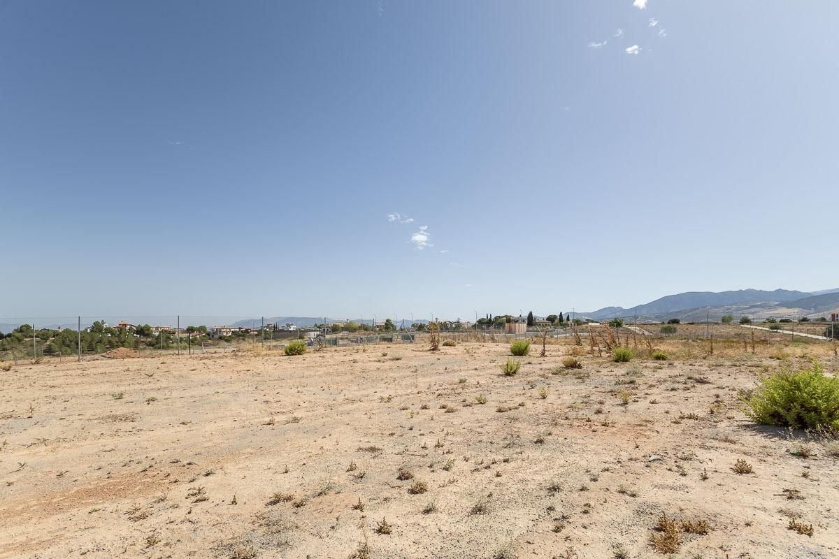 Land Plot for sale in Villa de Otura, Spain