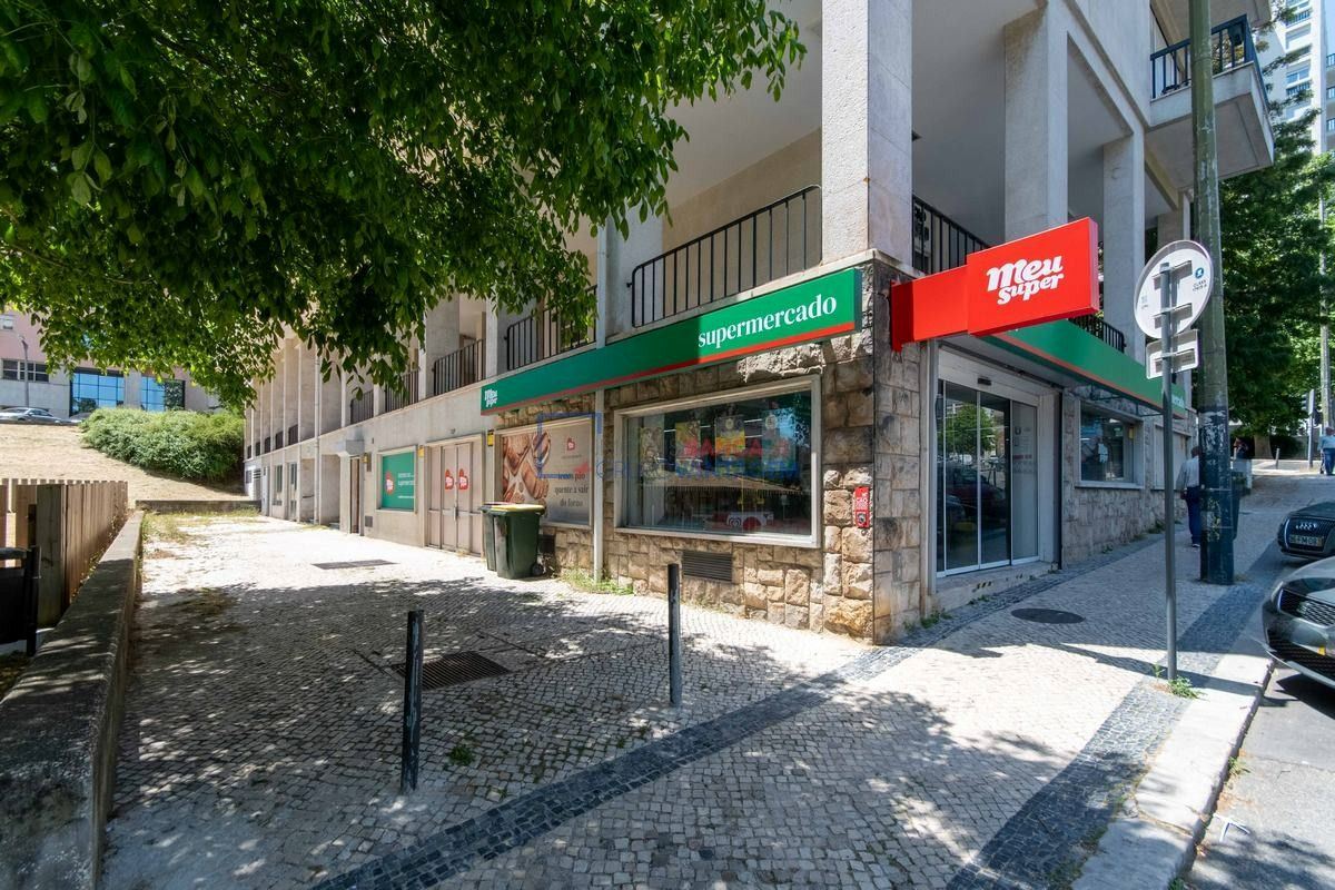 SUPERMARKET FOR SALE