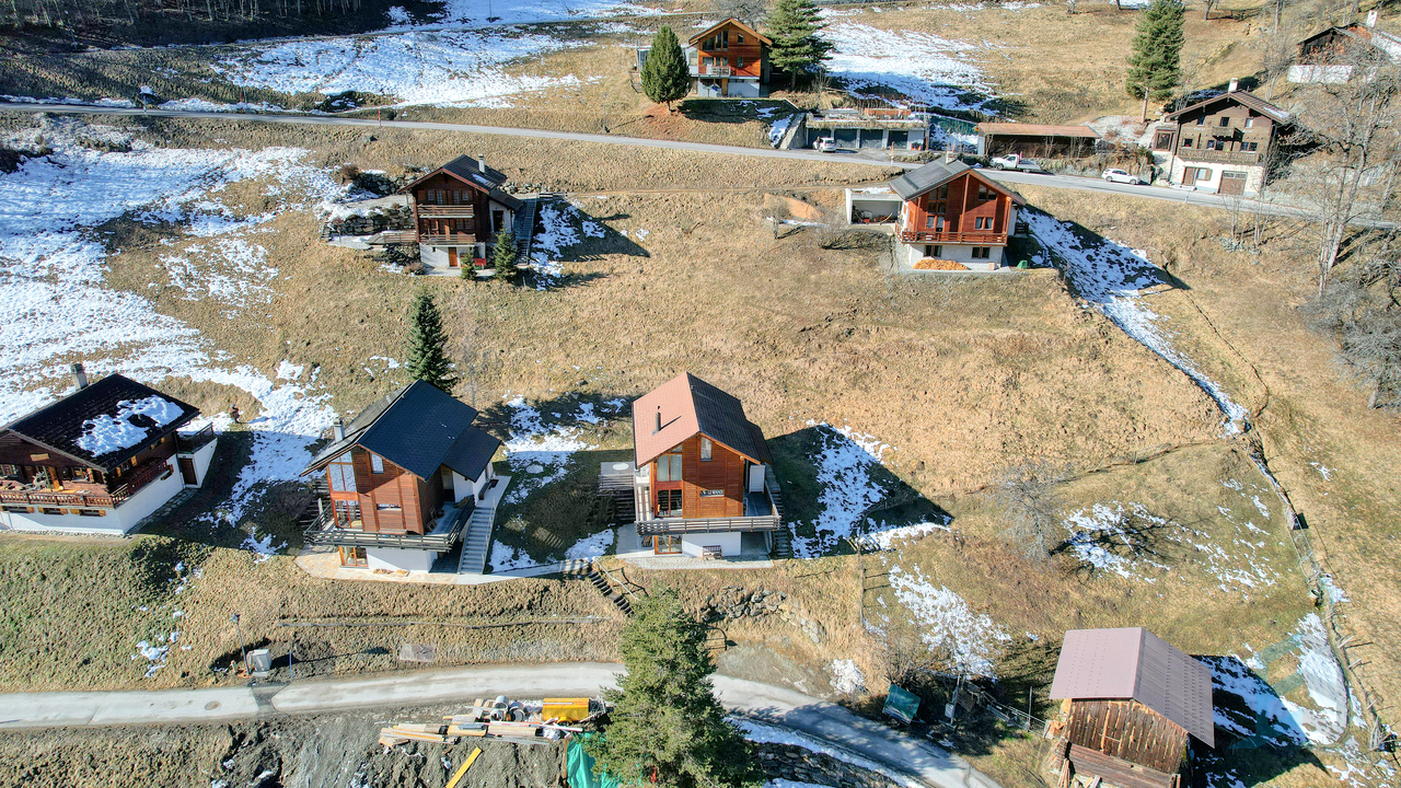 SOLE AGENT Magnificent building plot of 1'149m²