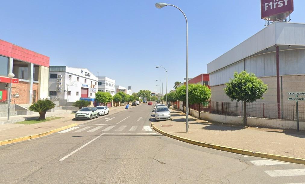 Commercial + Office for sale in Mairena del Aljarafe (Seville)