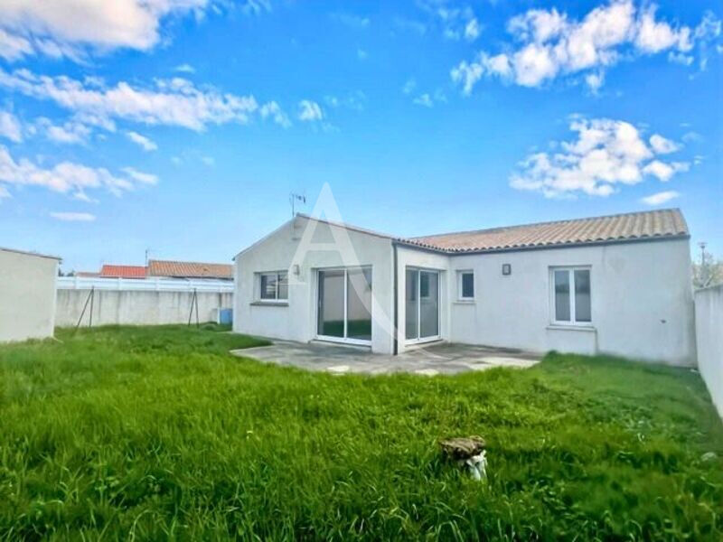 Home for sale in Rochefort, France