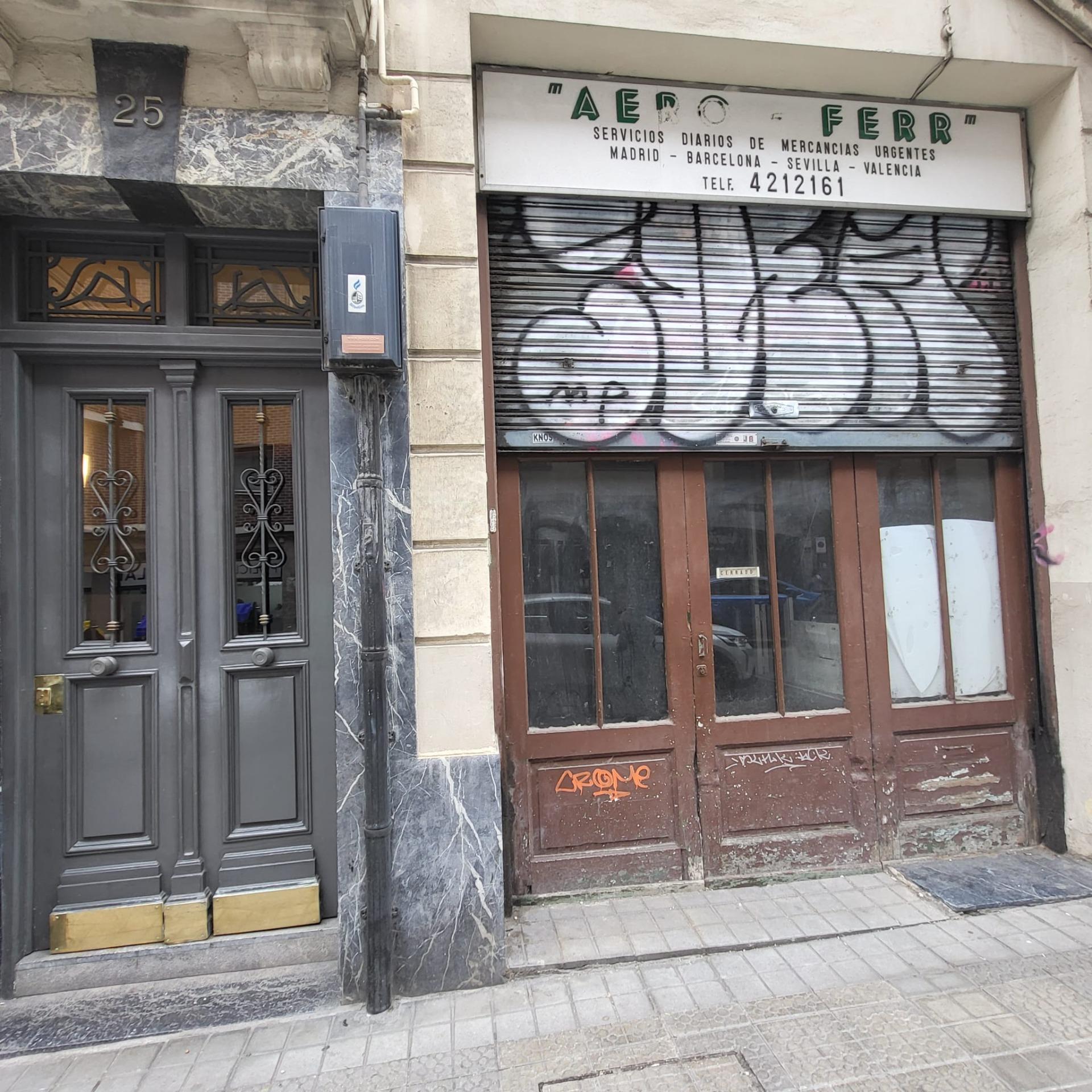 COMMERCIAL PREMISES IN CALLE EGAÑA