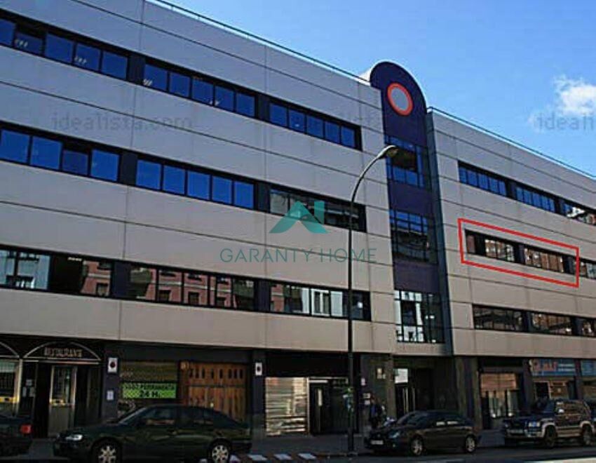 Office for sale in Bilbao