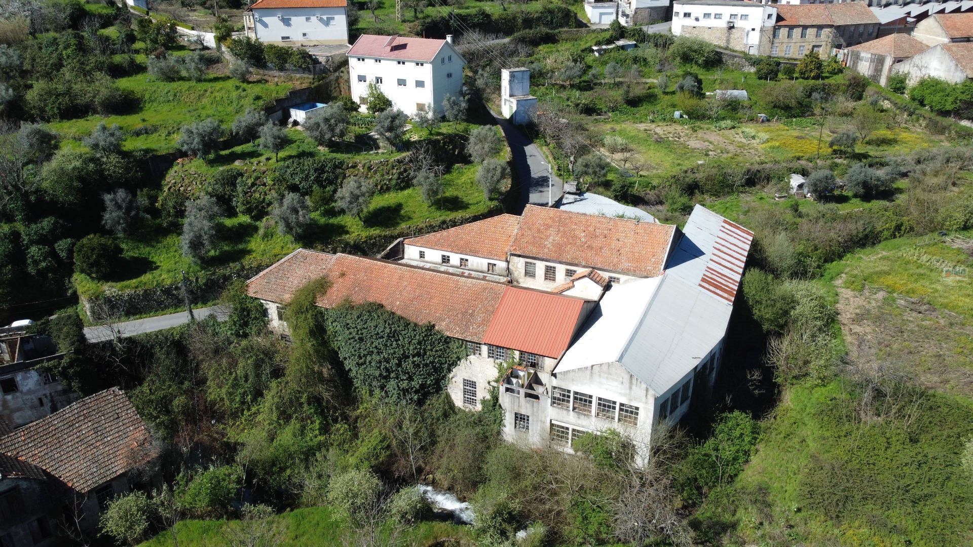 Building for sale, Castelo Branco, Covilhã, Covilhã e Canhoso, Portugal (Covilhã, Portugal)
