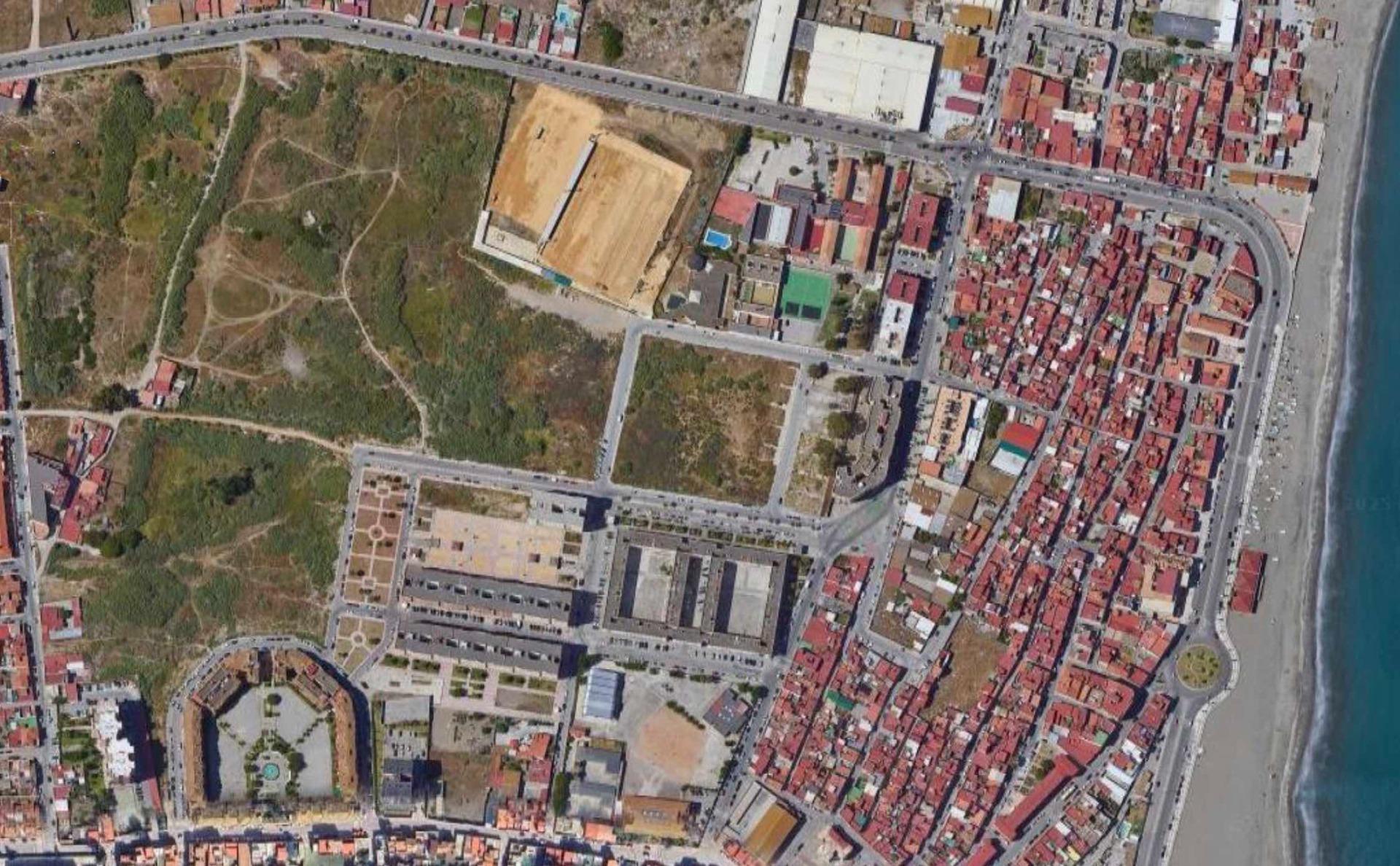 Land Plot for sale in La Línea de la Concepción, Spain