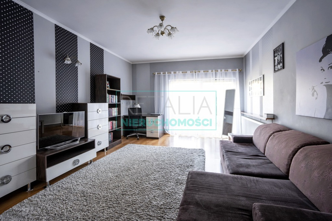 Building for sale, mazowieckie grodziski (Grodzisk Mazowiecki, Poland)