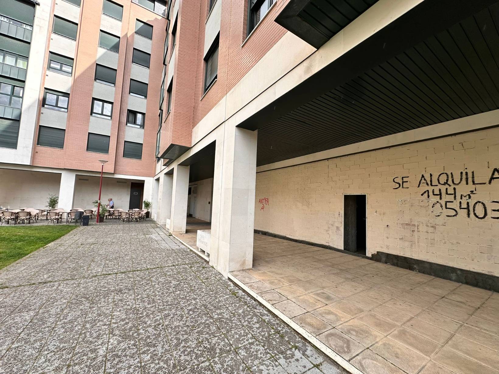 Commercial for sale in Valladolid, Spain