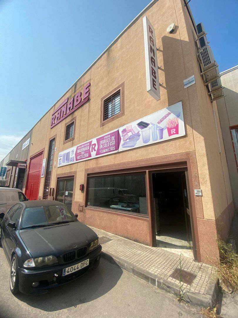 Commercial for sale in Jerez de la Frontera, Spain