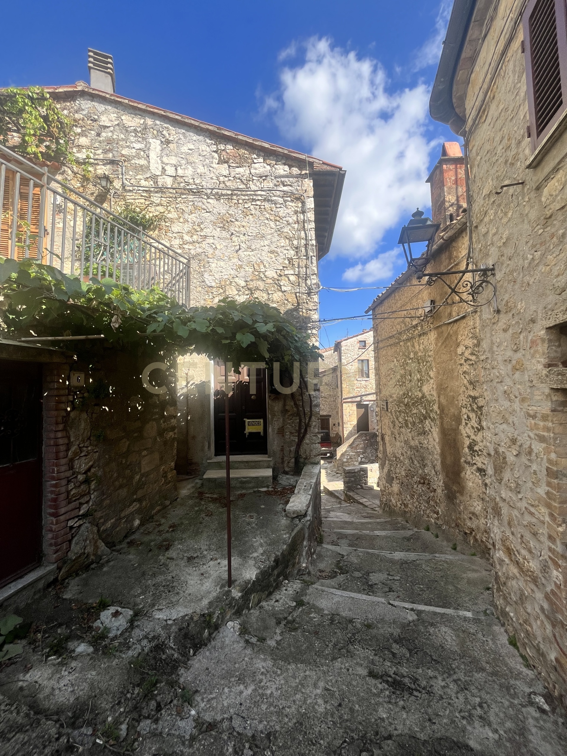 Condo for sale, Via delle Pieve, 9 (Semproniano, Italy)