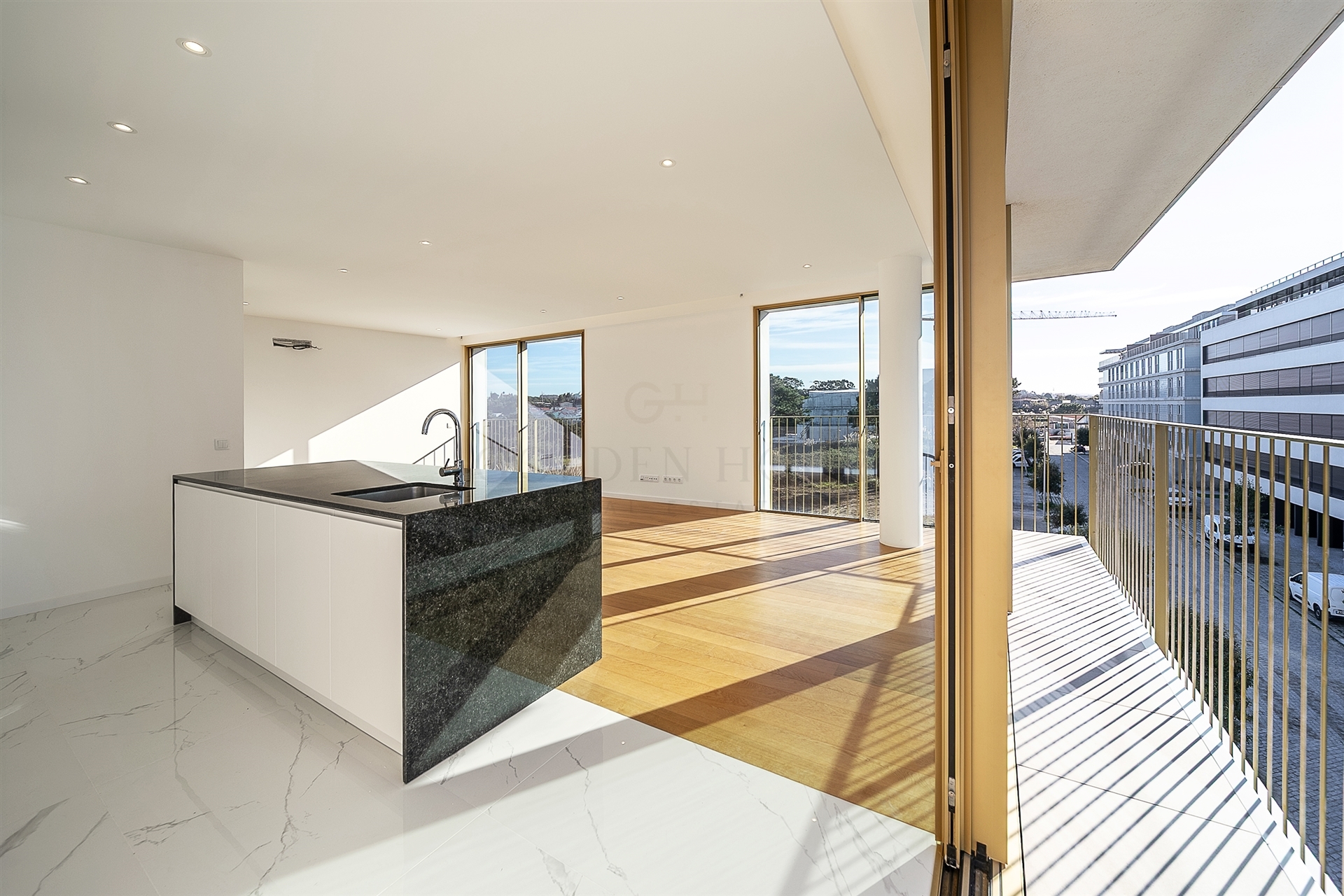 Condo for sale, Porto, Vila Nova de Gaia, Santa Marinha e São Pedro da Afurada, Portugal (Vila Nova de Gaia, Portugal)