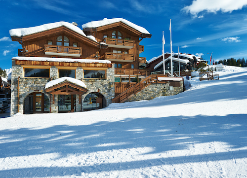 Portes du Soleil : Cottage completely renovated in the heart of nature for sale.