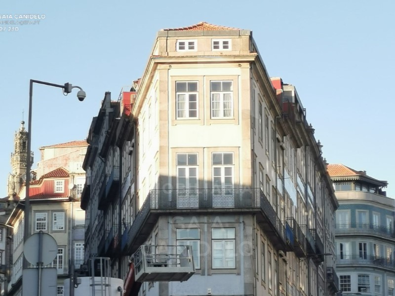 Building | Historic Center of Porto
