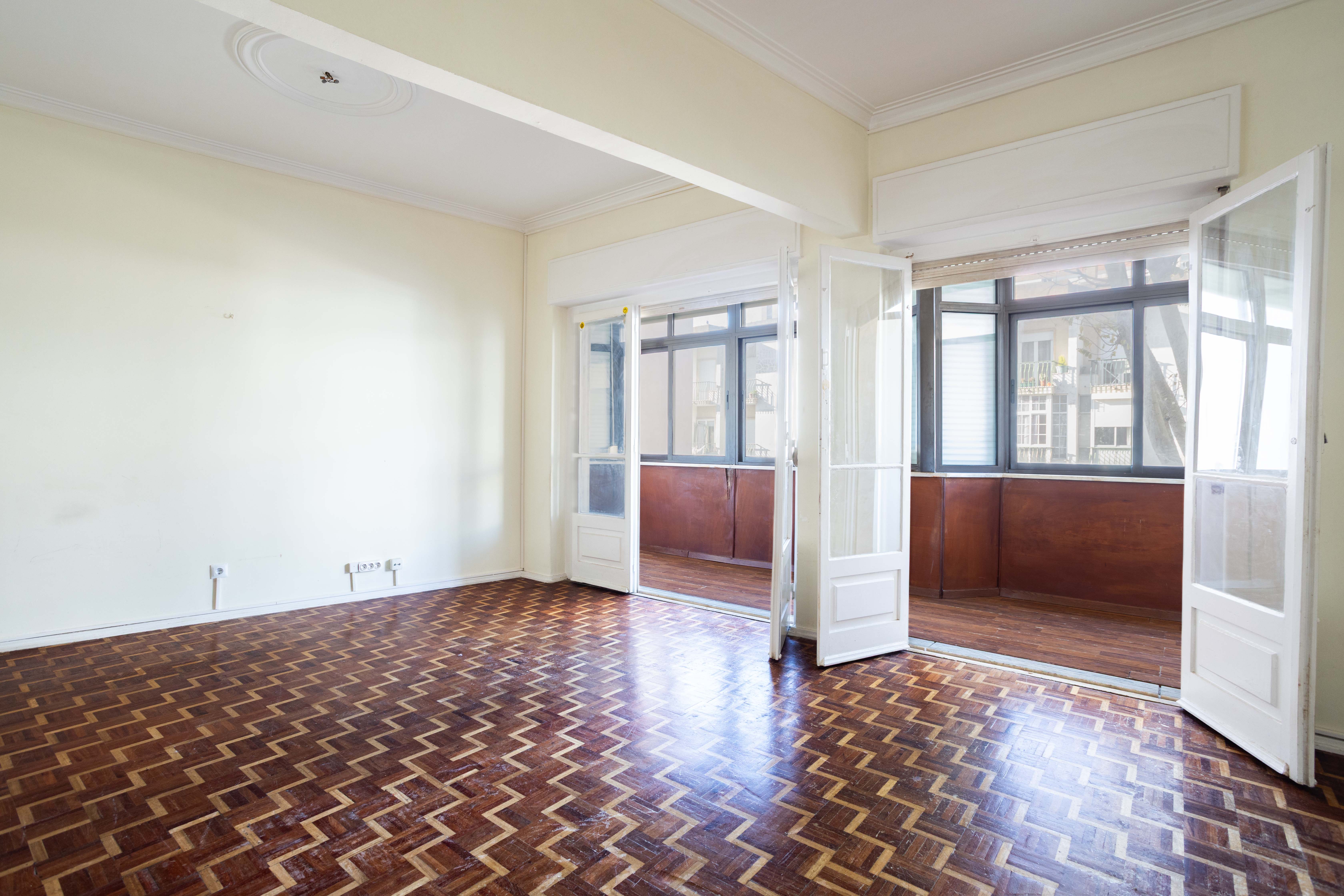 Family Apartment in Cruz Quebrada – Comfort, Location and Tranquility!